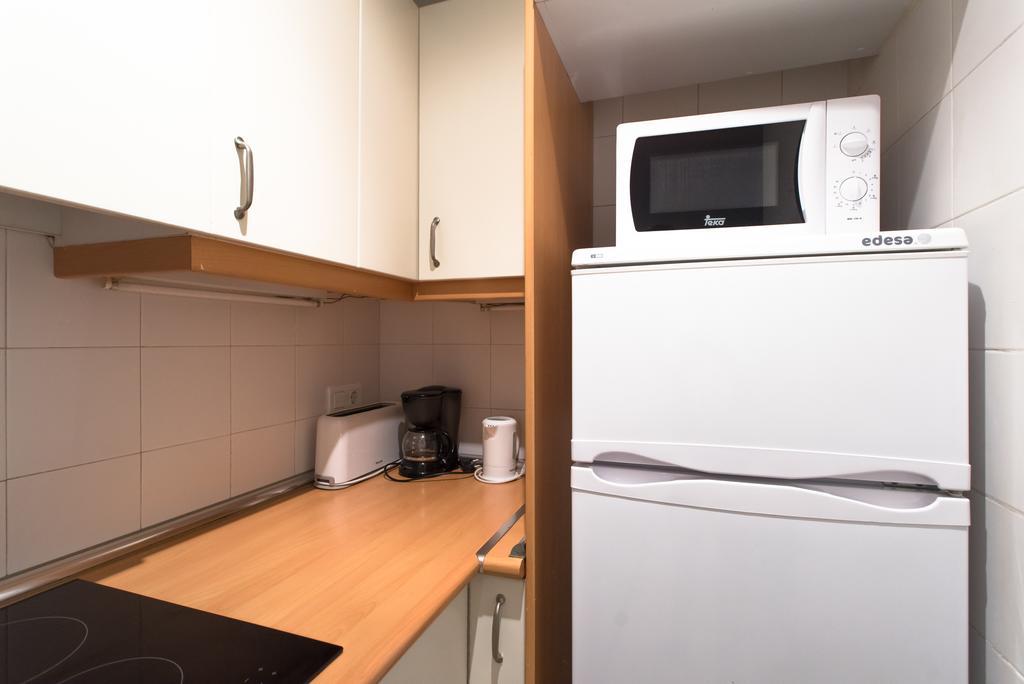Barcelona Urban Apartments Екстер'єр фото