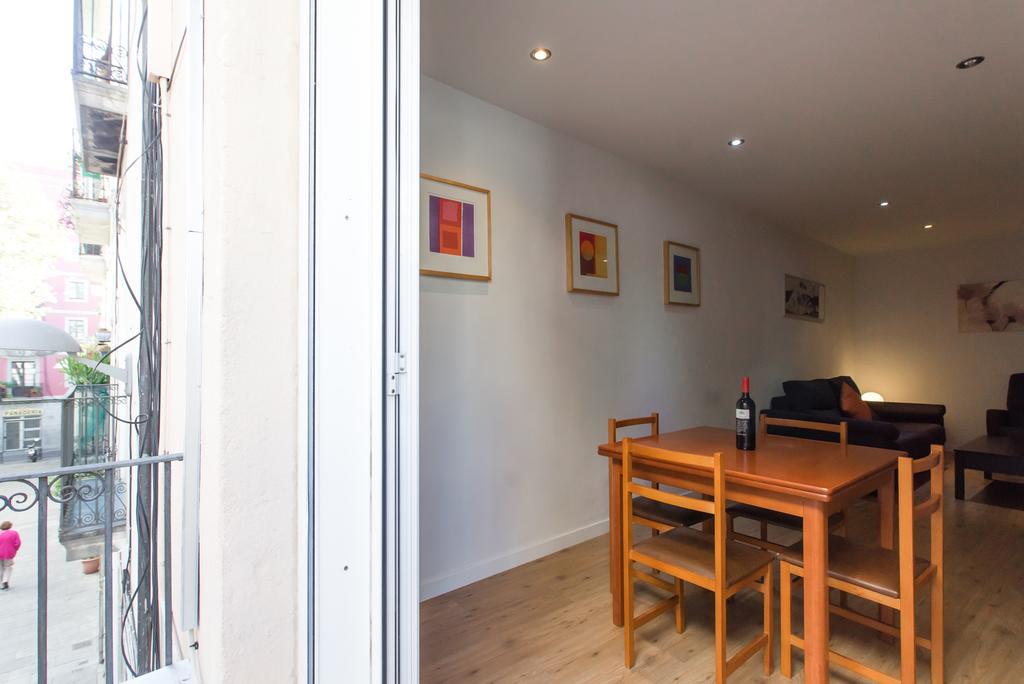 Barcelona Urban Apartments Екстер'єр фото