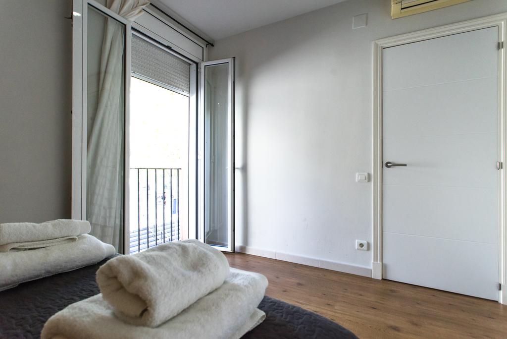 Barcelona Urban Apartments Екстер'єр фото